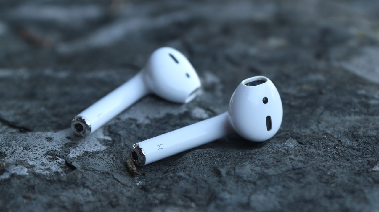 Apple Airpod 2 update